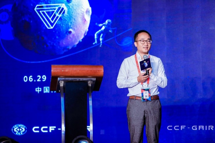 雷锋网| yp街机王孝宇：变革与布局的十字路口，yp街机的为与不为